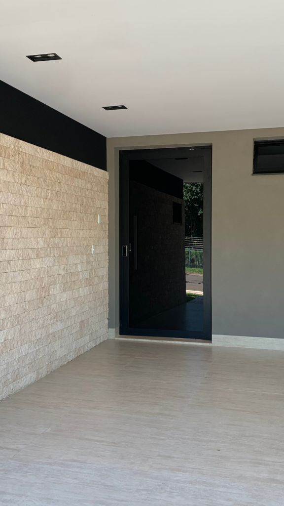 PORTA PIVOTANTE VIDRO SERIGRAFADO (4)